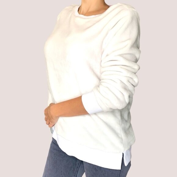 GAIAM Velour Sweater Top - Picture 1 of 6